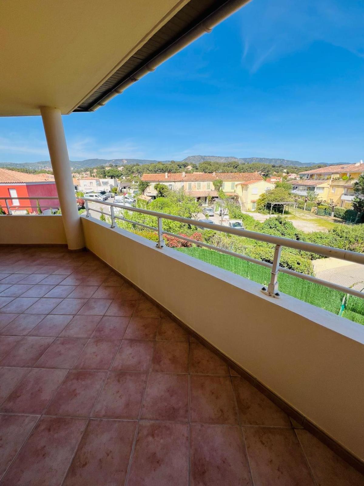 Maison A 700M De La Mer Bormes-les-Mimosas Bagian luar foto